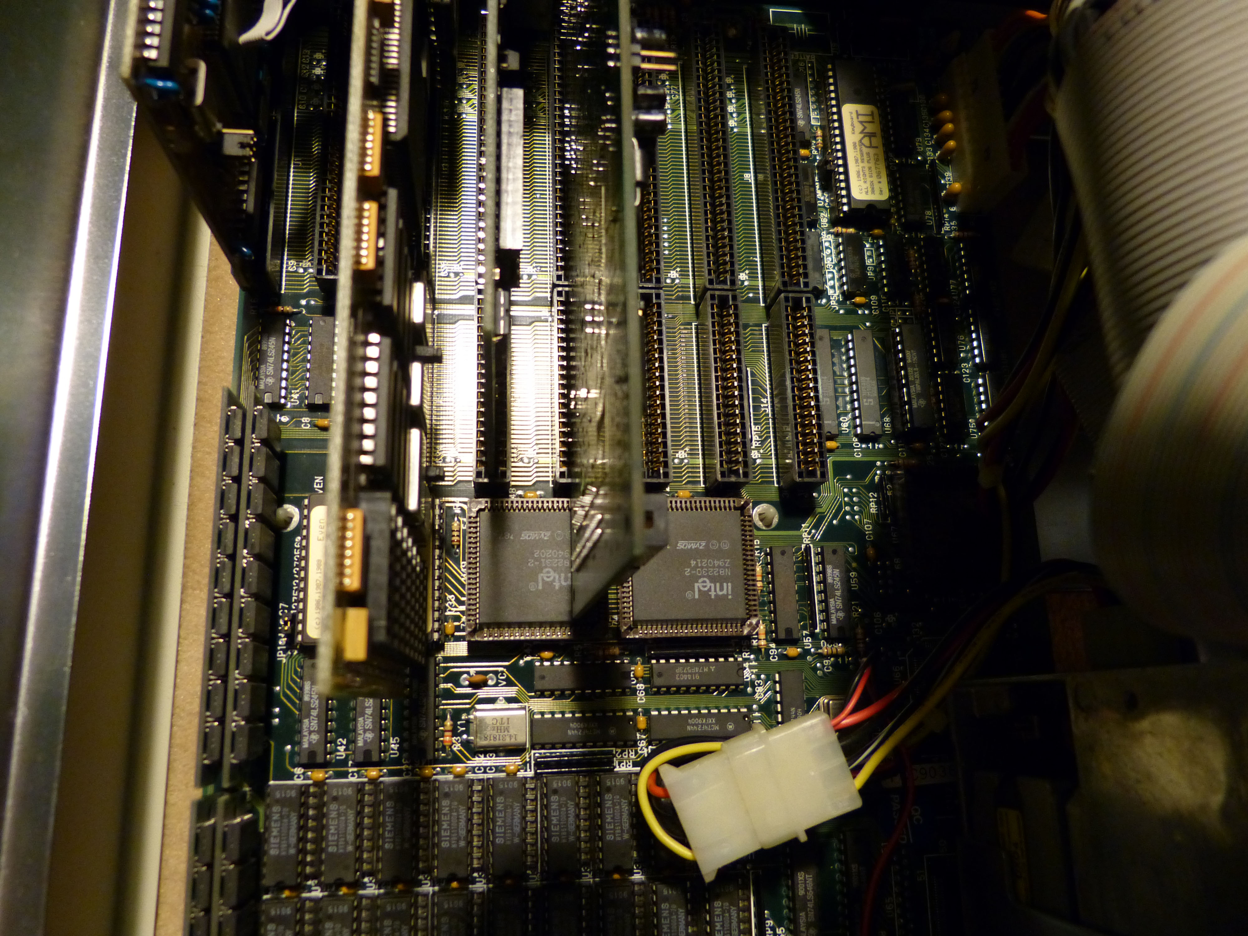 386SX16_inside2.jpg