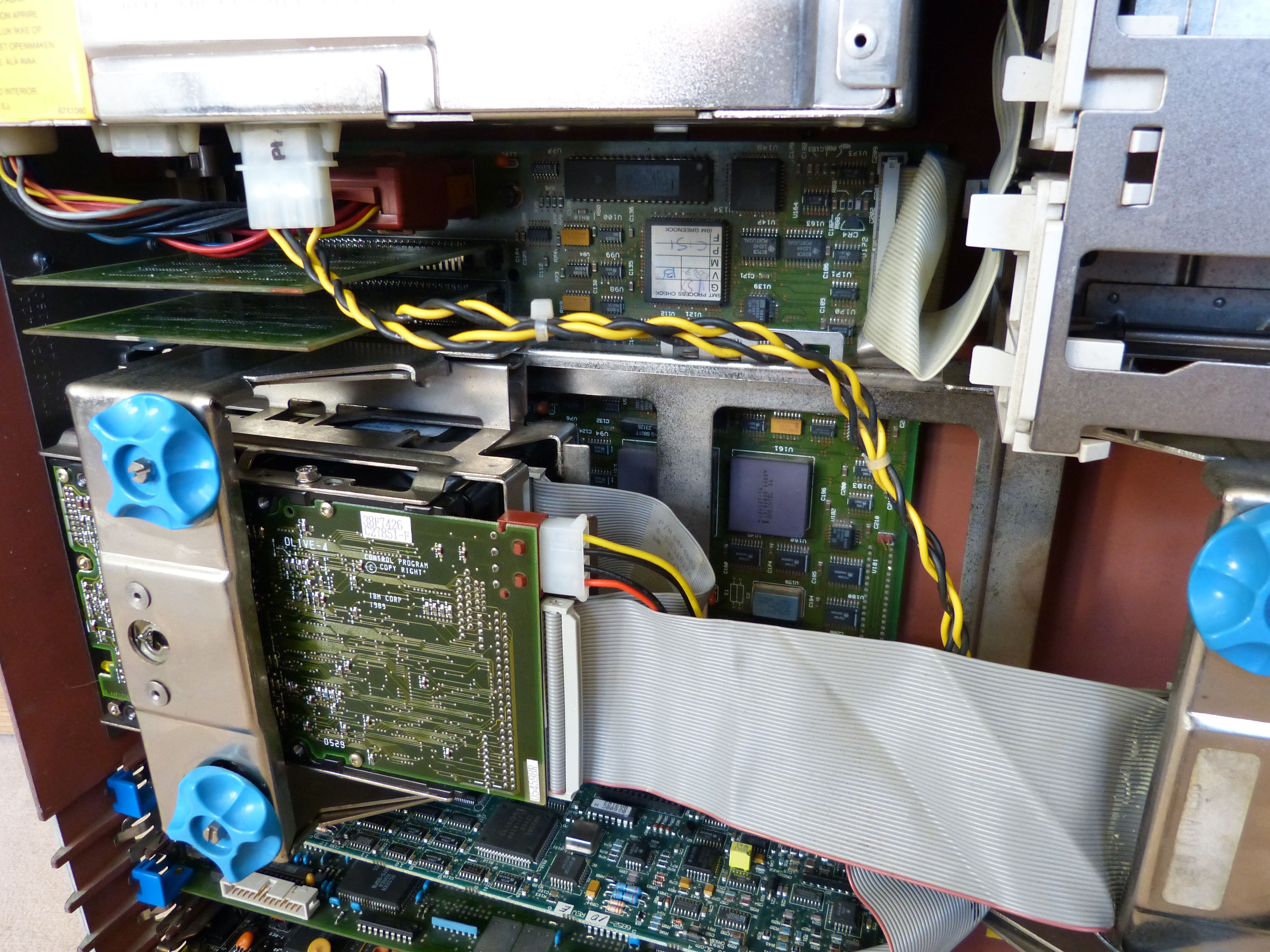 IBM_PS2_inside_top.jpg